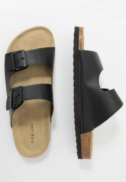 Pier One UNISEX - Slippers - Black -Pier One Shop a98de5f417bd4f57b176937b18a12ab7