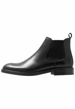 Pier One Classic Ankle Boots - Black