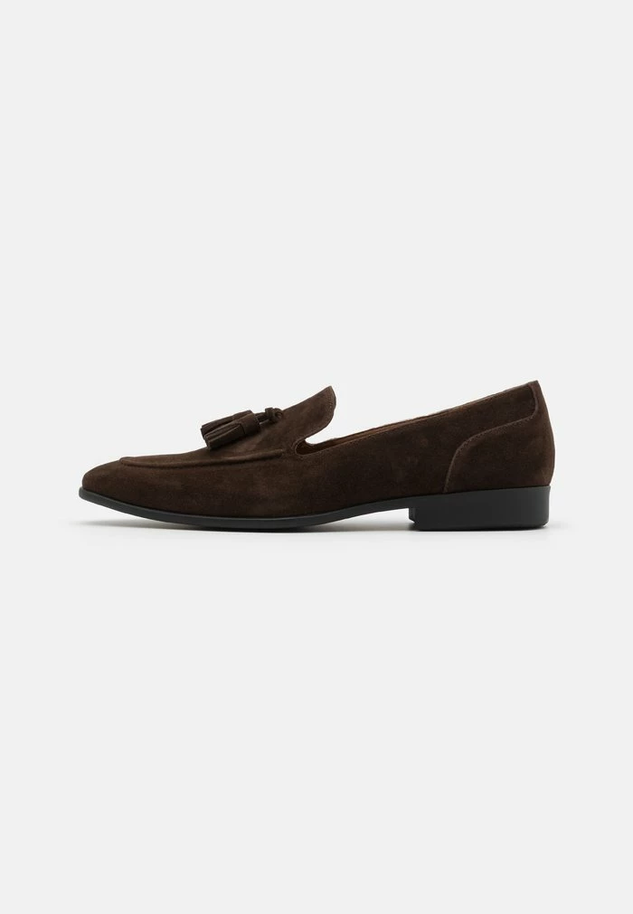 Pier One Slip-ons - Brown 1 Pier One Slip-ons - Brown