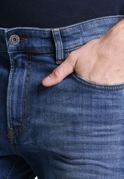 Pier One Relaxed Fit Jeans - Mid Blue -Pier One Shop b86dfcaf98354d35b01b30966e418ca1