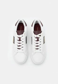 Pier One Trainers - White 9 Pier One Trainers - White -Pier One Shop bb3ea8f79b4f40e8afda29d0e7f6b20d