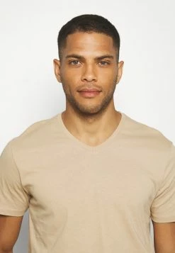 Pier One 3 PACK - Basic T-shirt - Khaki/tan/dark Blue 13 Pier One 3 PACK - Basic T-shirt - Khaki/tan/dark Blue -Pier One Shop bbffca6578f845cdab35cb6a6e69d608