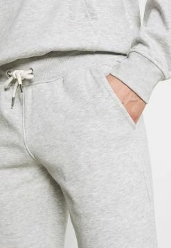 Pier One 2 PACK - Tracksuit Bottoms - Mottled Light Grey/mottled Dark Blue -Pier One Shop c06b7037e25d4b4f96c65c07031db555