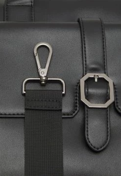 Pier One UNISEX - Laptop Bag - Black -Pier One Shop c120565754584b98991e16e0e72c0921