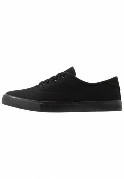 Pier One Trainers - Black