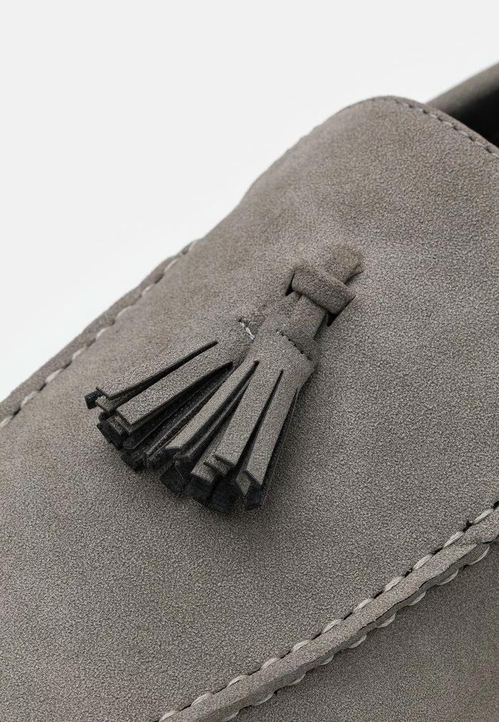 Pier One Slip-ons - Grey 6 Pier One Slip-ons - Grey - Image 6