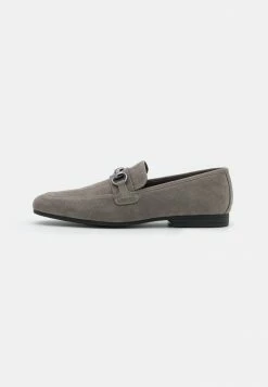 Pier One Smart Slip-ons - Grey