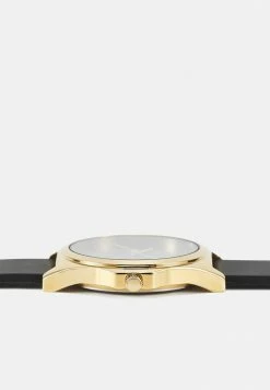 Pier One UNISEX - Watch - Gold-coloured -Pier One Shop de0165628da244b3b2cc7869f45fdb03