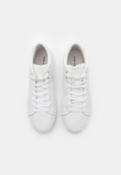 Pier One UNISEX - High-top Trainers - White -Pier One Shop e0d2f579655047c8b1425c629df06476