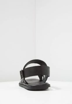 Pier One Sandals - Black -Pier One Shop e819b7c59f5a477281c4a36bc41d12ad