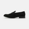 Pier One Slip-ons - Black