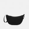 Pier One UNISEX - Across Body Bag - Black