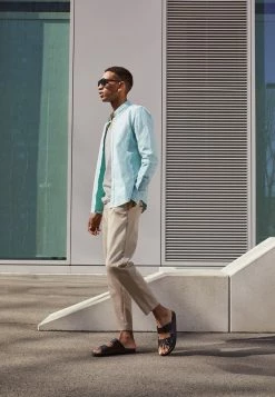 Pier One UNISEX - Slippers - Black -Pier One Shop f401940f7c5e4ff091f2a3e2c36a8255