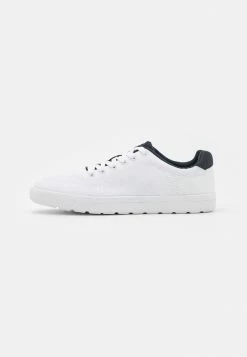 Pier One Trainers - White