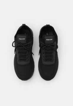 Pier One Trainers - Black -Pier One Shop f625db68b6114a9bb938f9b9dbb5fccb