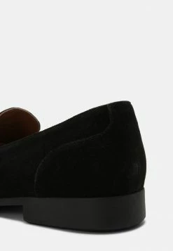 Pier One Slip-ons - Black -Pier One Shop fba493accf264e1096b9198e0696ce99