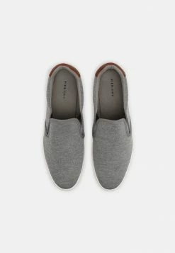 Pier One UNISEX - Slip-ons - Dark Grey 10 Pier One UNISEX - Slip-ons - Dark Grey -Pier One Shop fd4006995ad74583bd5d996537dcc72b