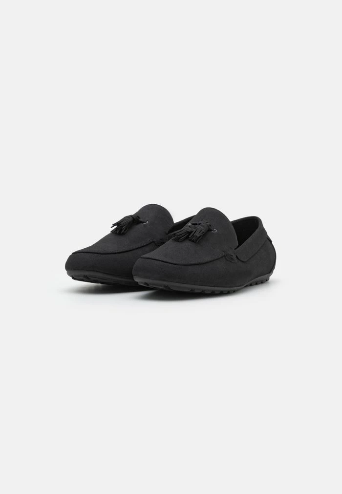 Pier One Slip-ons - Black 2 Pier One Slip-ons - Black - Image 2